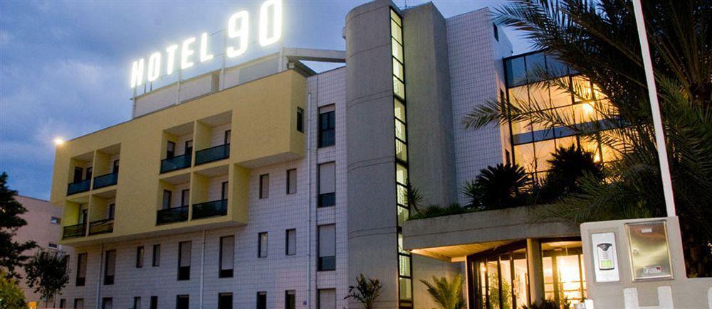 Hotel 90 Capurso Exterior foto